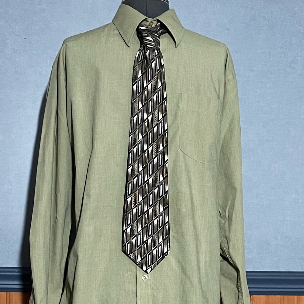 Arrow tie